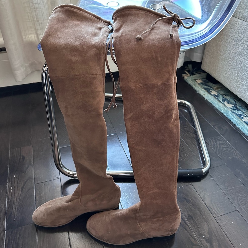 Kaitlyn Pan suede stretch over knee pull on boots - Size 7.5 US / 37.5 EU taupe